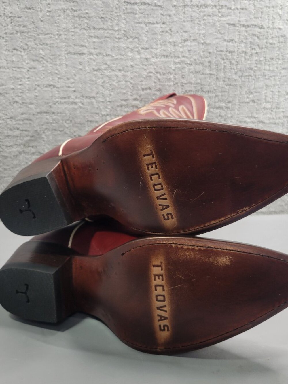 Tecovas The Annie Women's Size US 10B Scarlet Cowhide Cowgirl Boots. - Picture 3 of 11